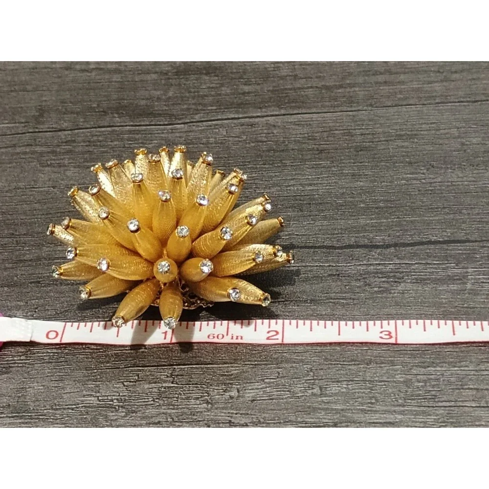 Vendome Sea Urchin Brooch 1960s Starburst Gold Tone Signed Vintage Brooch
